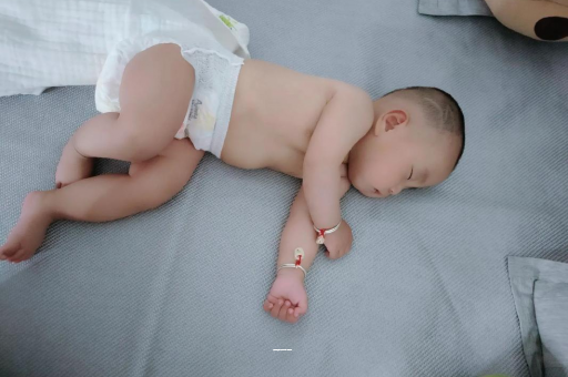 新余五个月宝宝体重